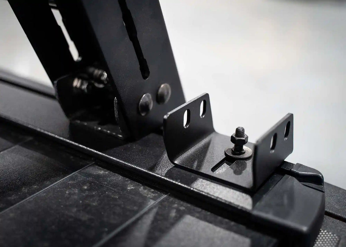 Adjustable slots