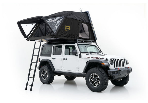 Roofnest Condor 2 XXL Air — Feature shot: front view mounted on a Jeep