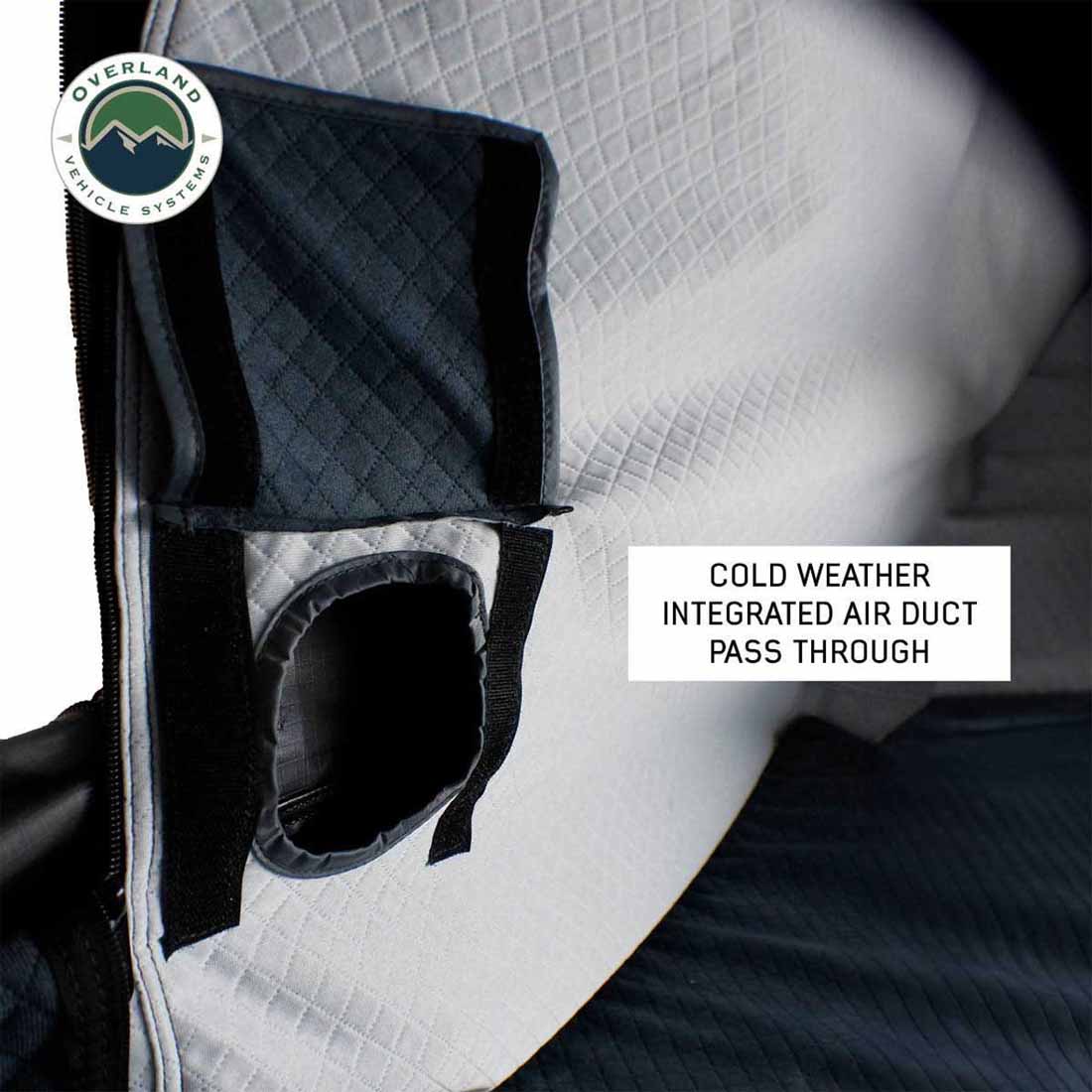 AIR DUCT PASS-THROUGH