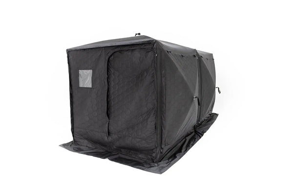 FSR Hub 4 Double — Feature shot: exterior with door and windows fully closed