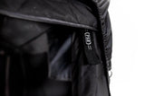 FSR Hub 4 Double — Feature shot: close-up of the branded zipper hardware