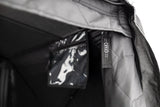 FSR Hub 4XL — Feature shot: close-up of the branded zipper hardware